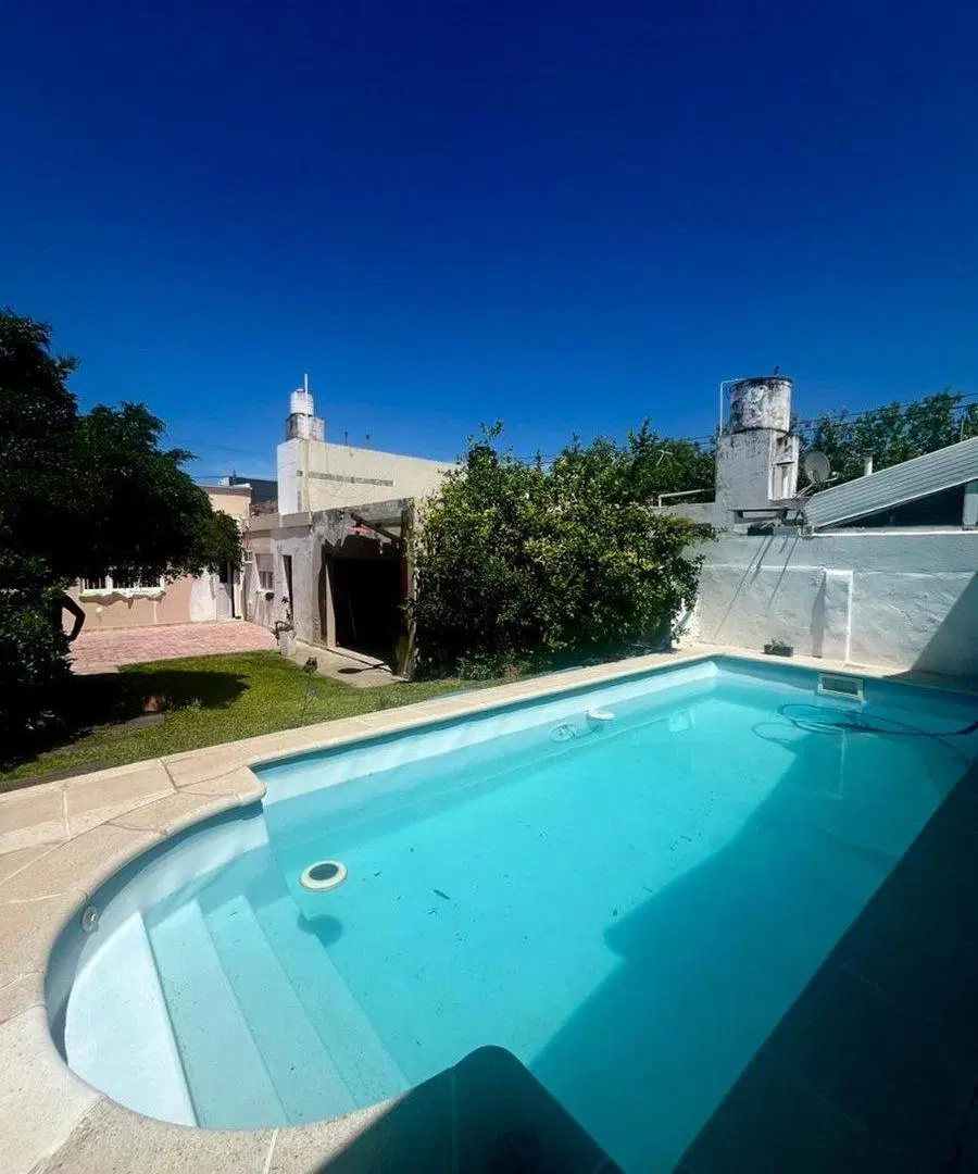 VENTA CASA 2 DORM. CON PILETA 2