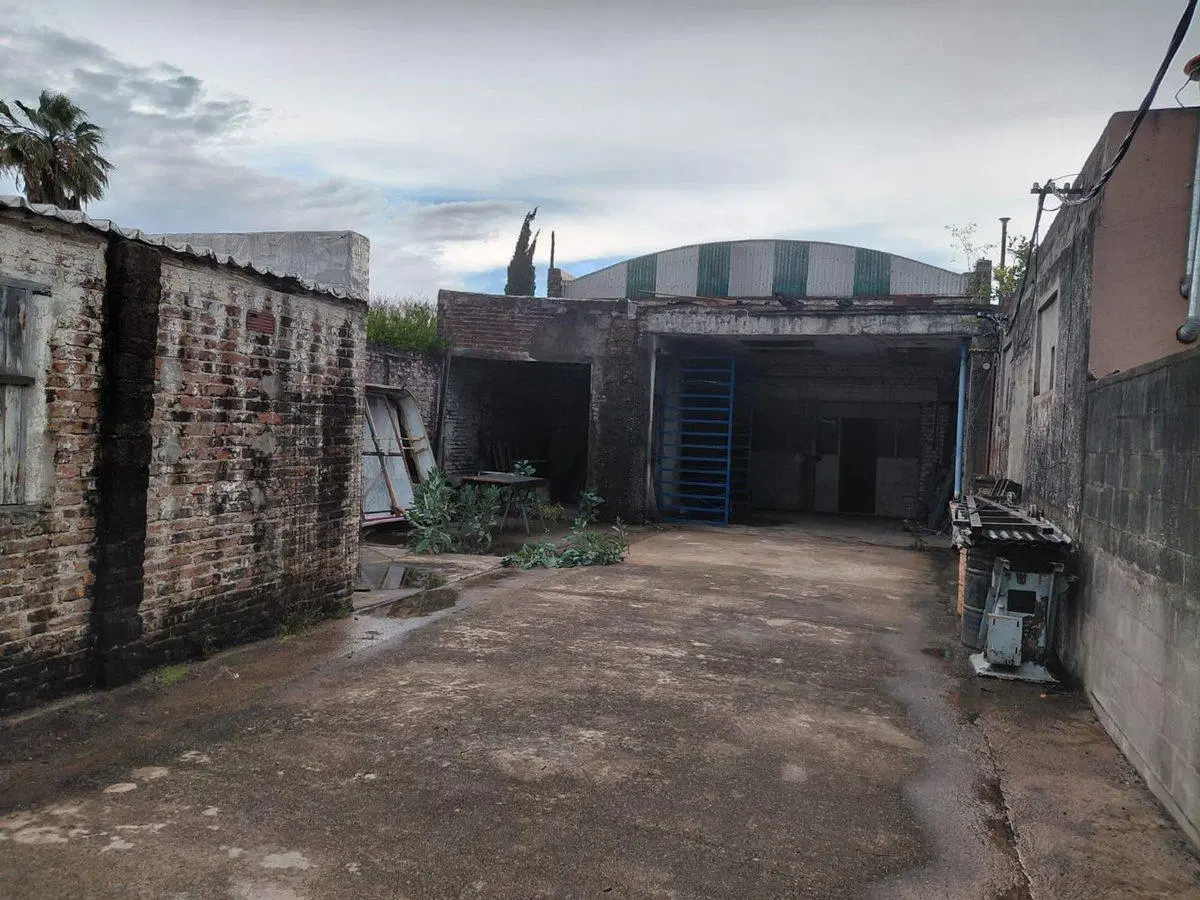 VENTA GALPON - BARRIO ROCA 3