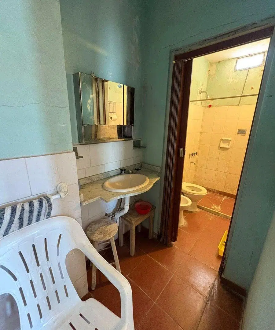 VENTA CASA 2 DORMITORIOS Y QUINCHO - B° 2 HERMANOS 2