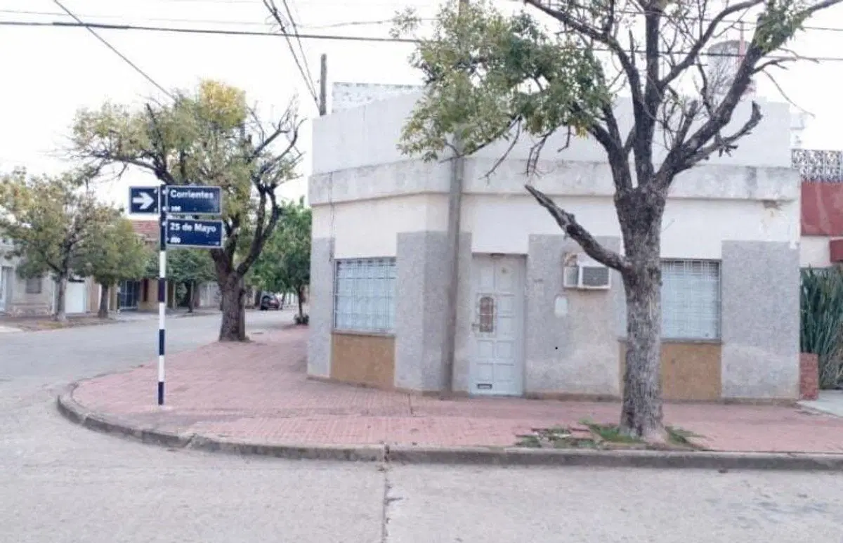 VENTA CASA + DPTO BARRIO CATEDRAL 2
