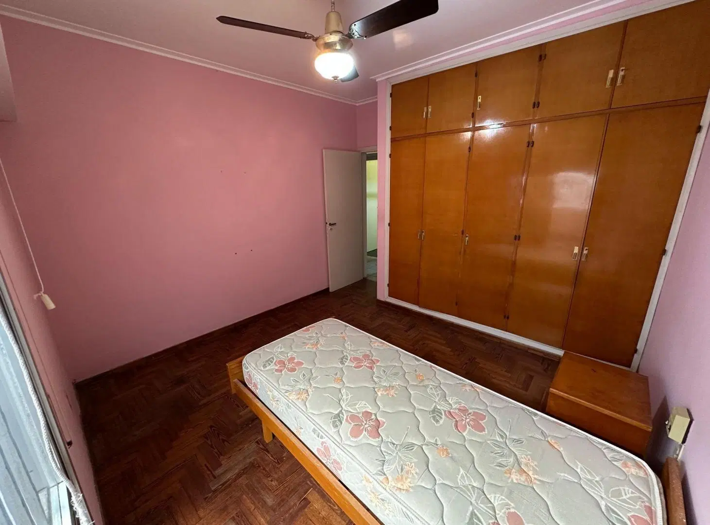 VENTA CASA, 3 HABITACIONES, BARRIO ITURRASPE 4