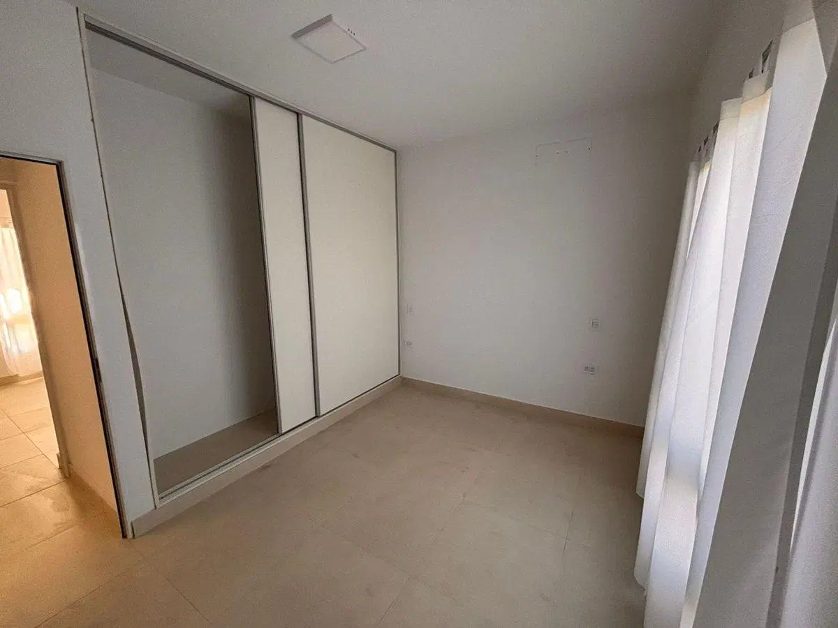 VENTA CASA A ESTENAR -PALMARES 4 8