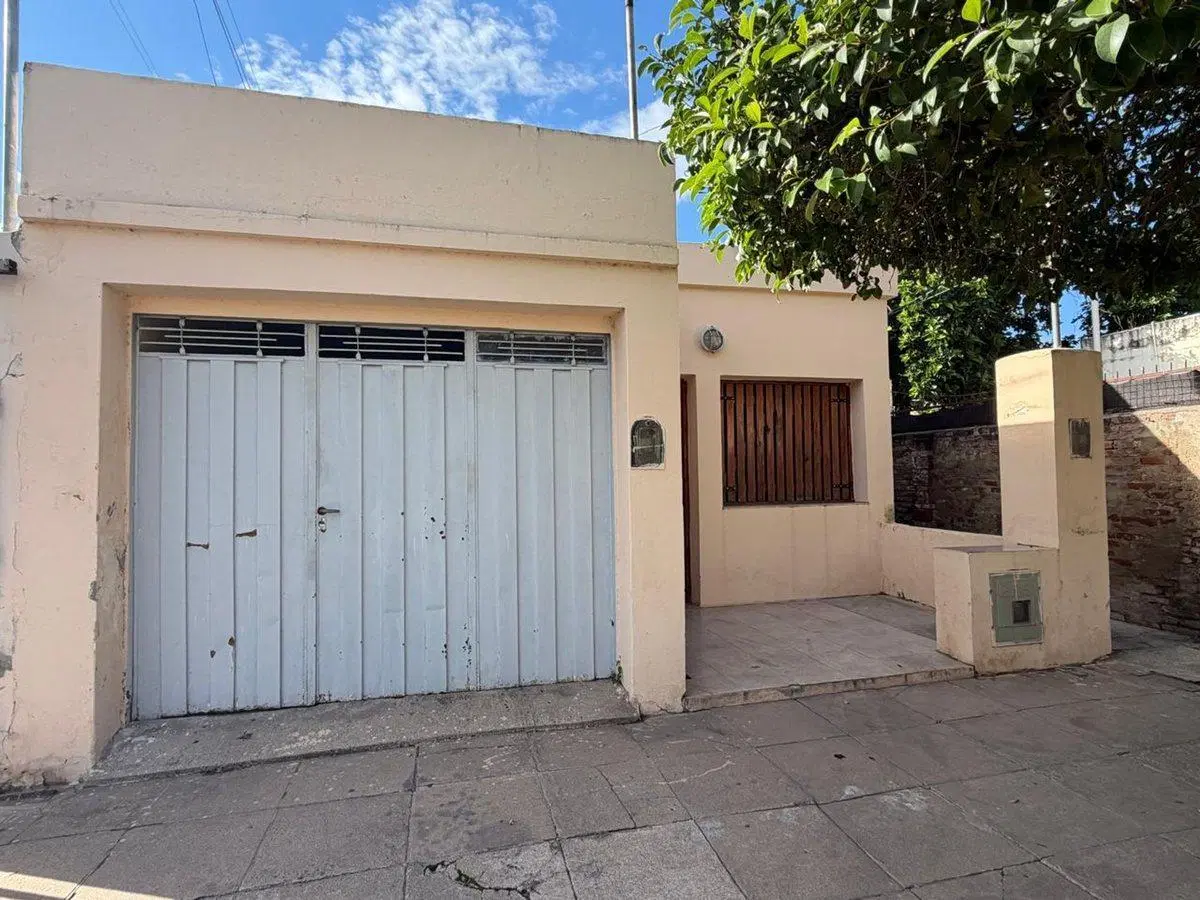 VENTA CASA + DPTO B° CONSOLATA 3