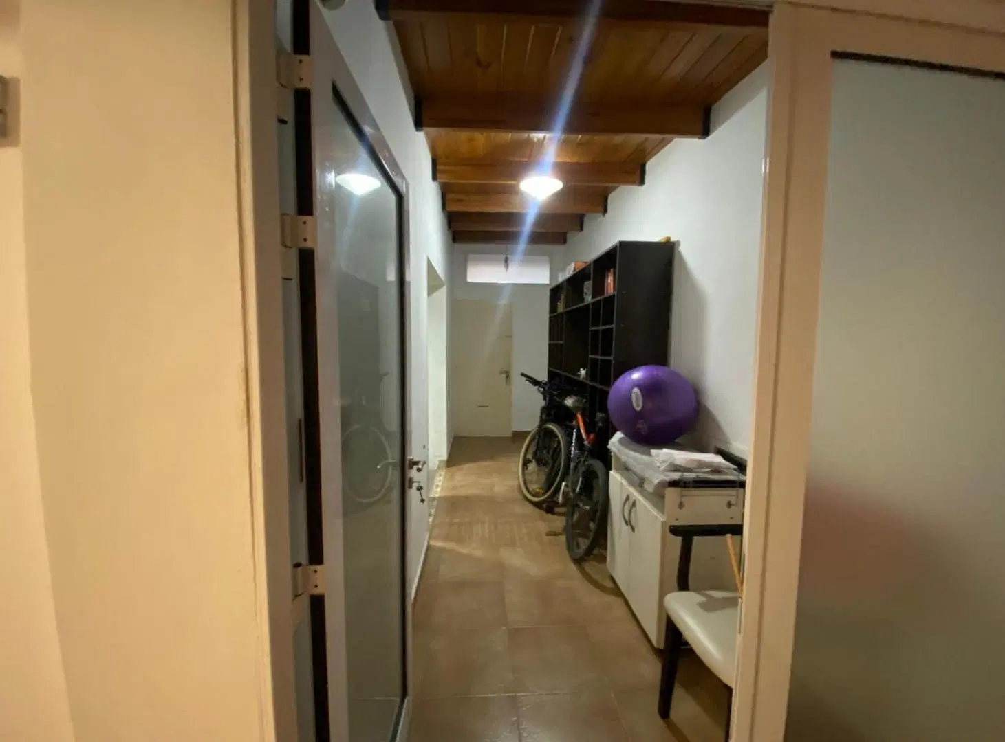 EN VENTA CASA 2 HABITACIONES BARRIO CONSOLATA 5