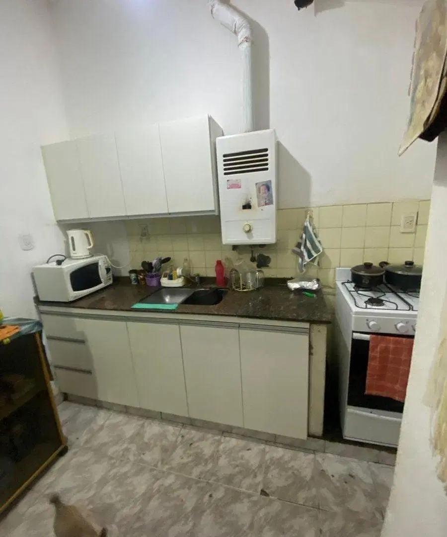 VENTA CASA 3 DORMITORIOS - BARRIO BOUCHARD 8