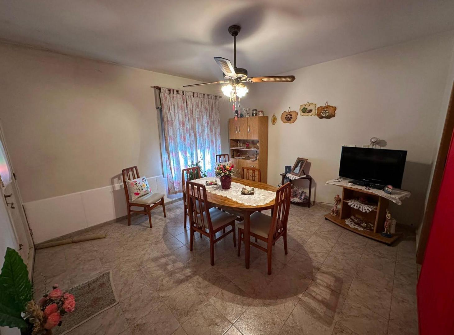 Foto de Venta casa 3 dormitorios - Barrio dos hermanos, imagen 3