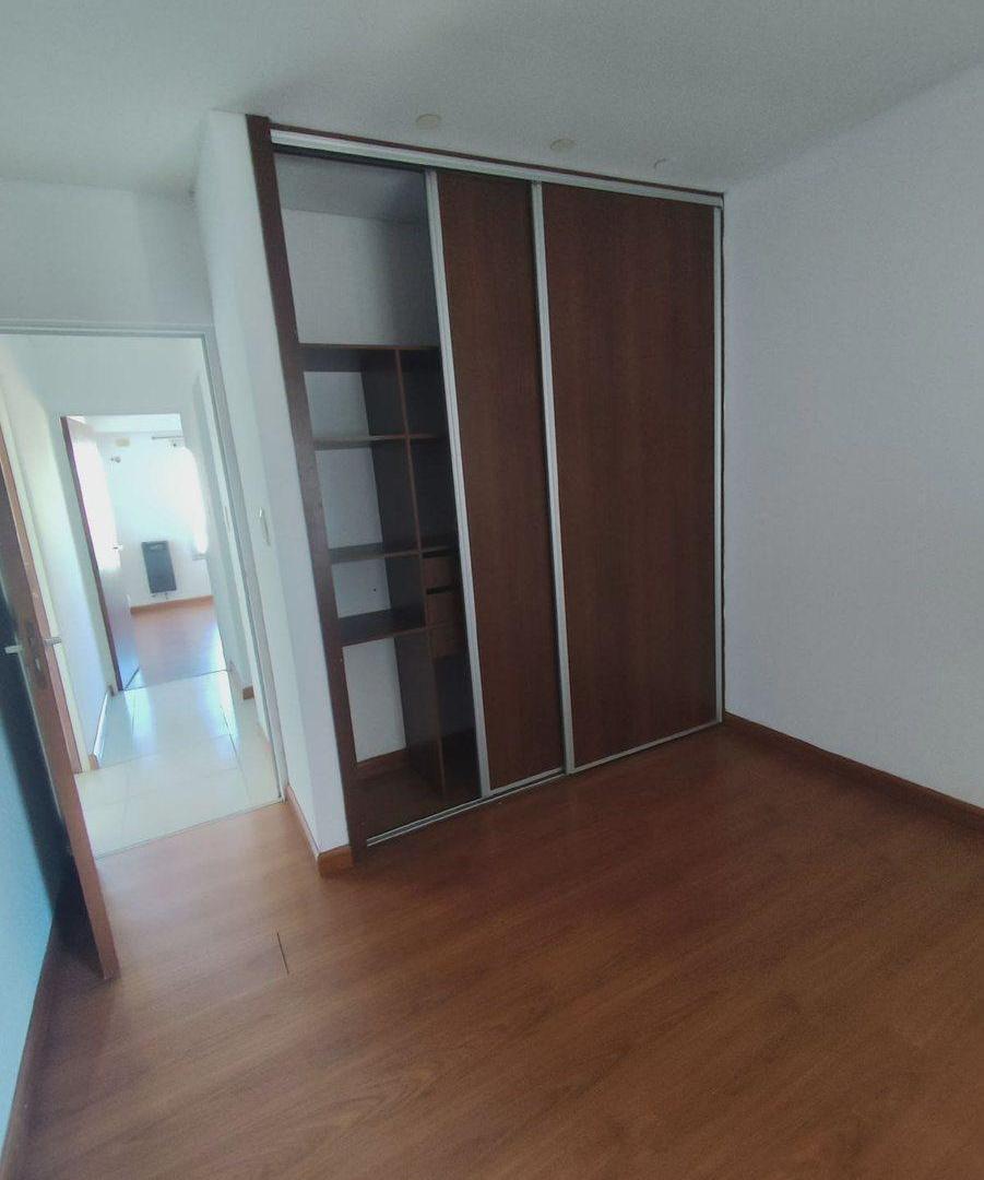 Foto de DEPARTAMENTO CENTRICO, 2 DORMITORIOS., imagen 2