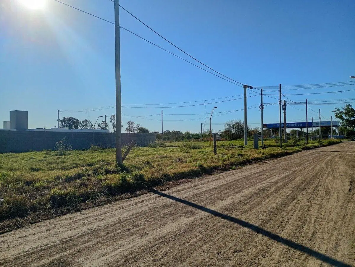 VENDO TERRENO  EN LOTEO LOTENGO 3