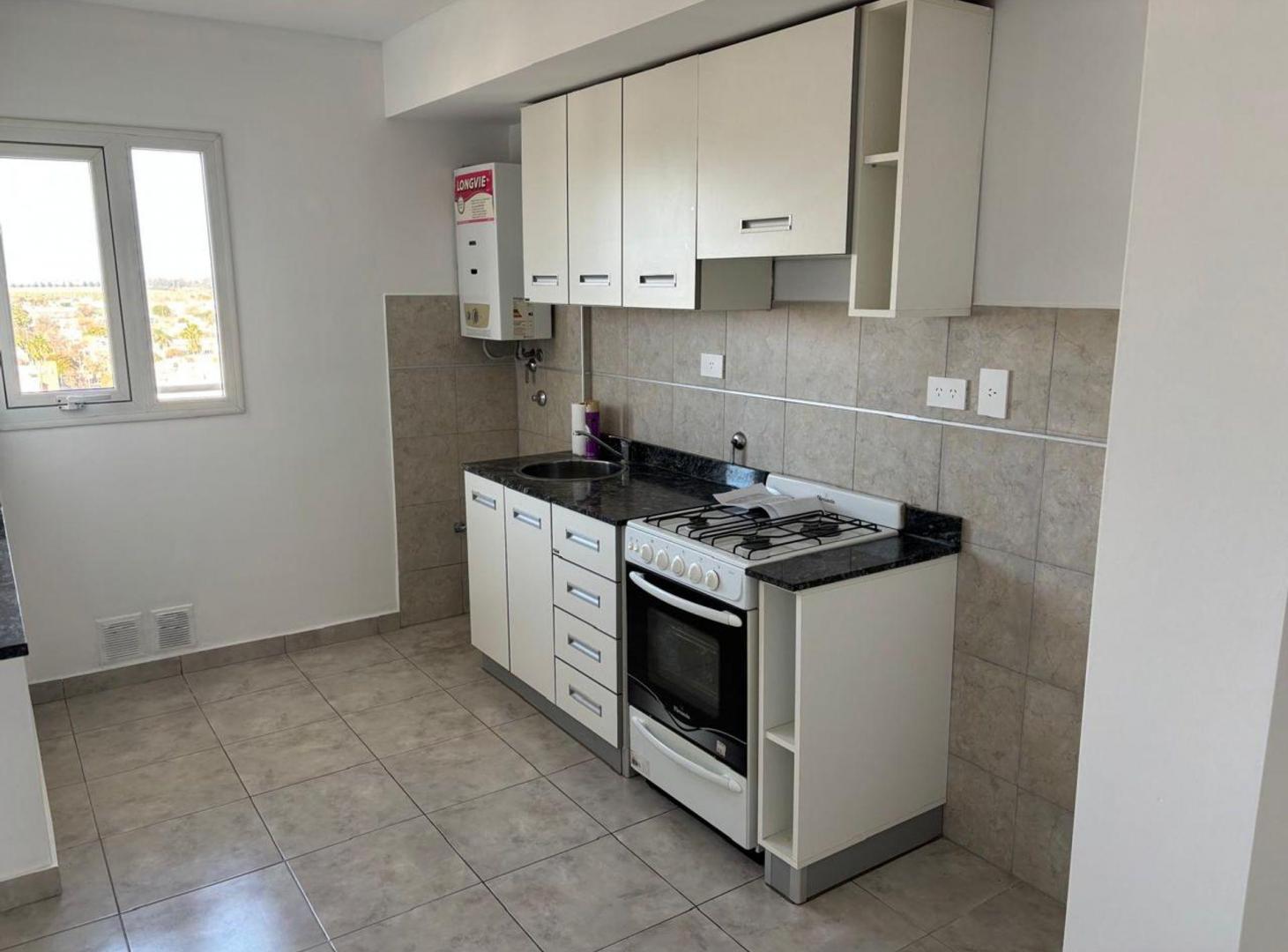 Foto de VENTA DEPARTAMENTO DOS DORMITORIOS CON COCHERA, imagen 2