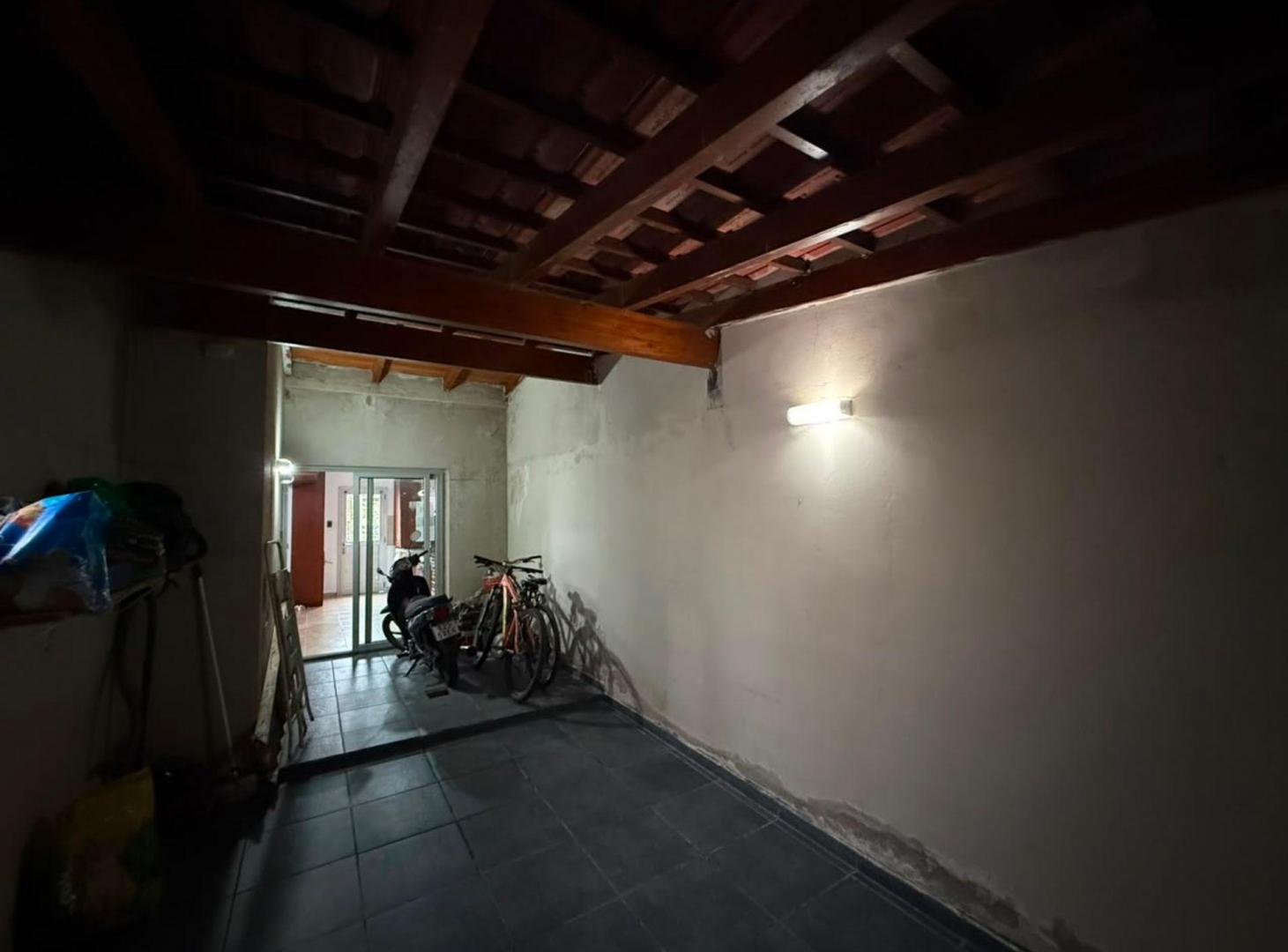 Foto de VENTA CASA + DPTO | BARRIO 2 HERMANOS, imagen 3