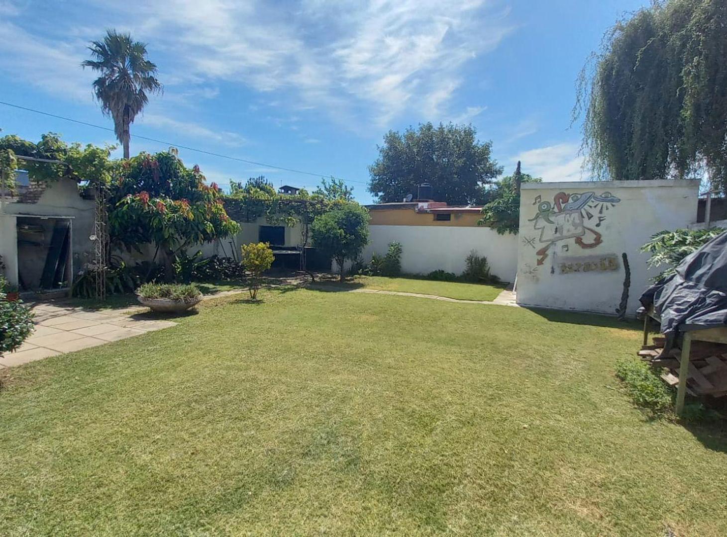 VENTA CASA | 3 DORMITORIOS | BARRIO SARMIENTO