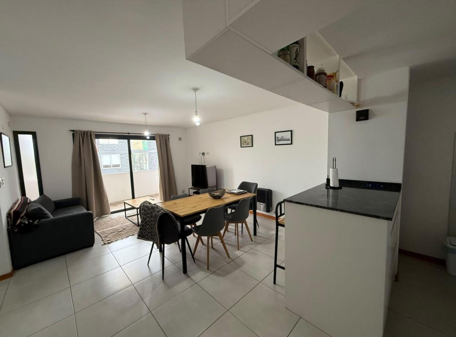 VENTA DEPARTAMENTO - 1 HABITACION - ZONA CENTRO