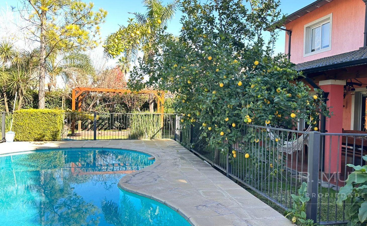 Foto de Chalet en Venta en San Patricio club de campo, Francisco Álvarez, imagen 1