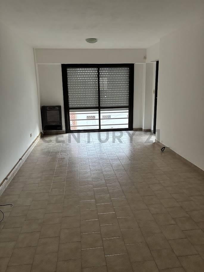 Foto de Pleno Centro Departamento en Alquiler 2 dormitorios con Cochera, imagen 2