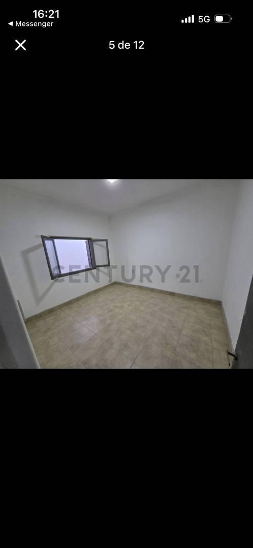 Foto de OPORTUNIDAD PH 1 DORMITORIO– YRIGOYEN 527, imagen 1
