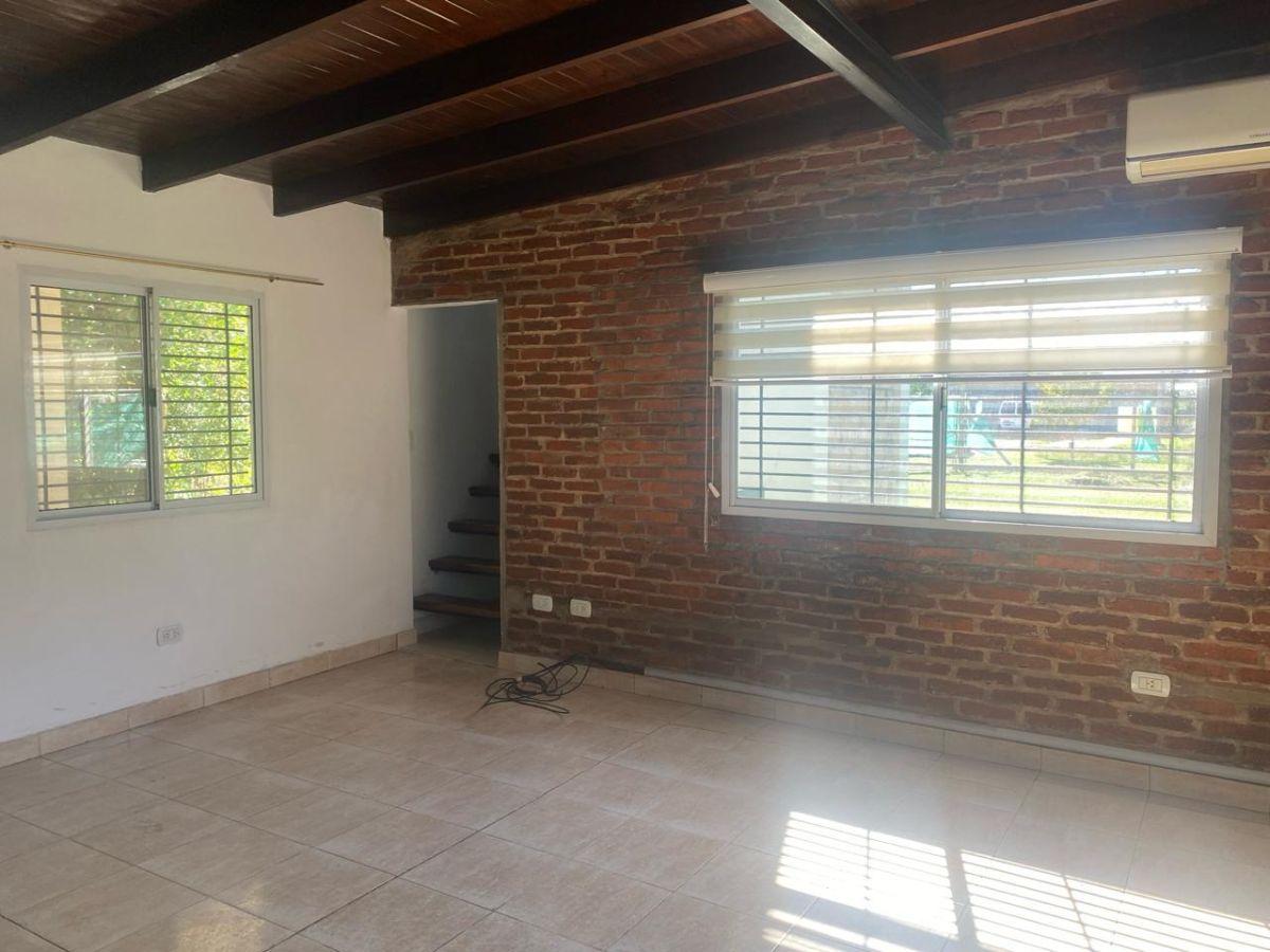 Foto de Casa con 3 dormitorios de 360 m² en venta en La Plata, imagen 4