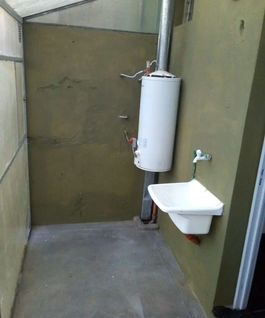 Departamento con 1 dormitorio en venta en Los Hornos 2