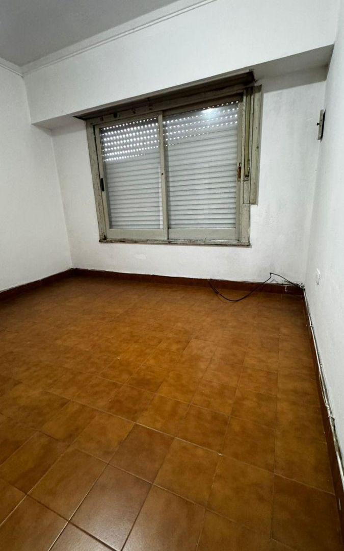 Foto de Departamento con 1 dormitorio en alquiler en Los Hornos, imagen 4