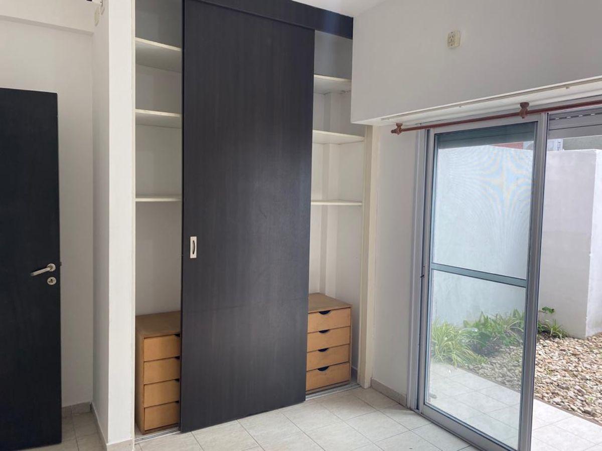 Foto de Departamento con 1 dormitorio en alquiler en La Plata, imagen 2