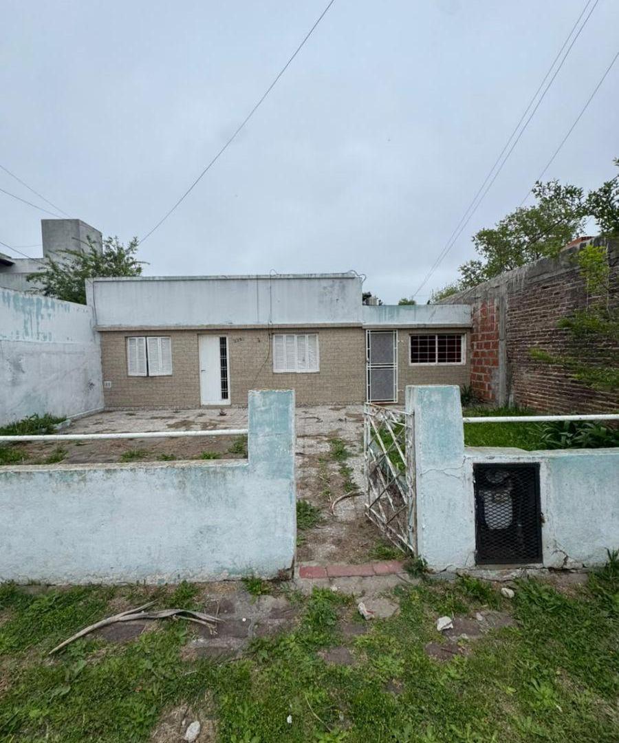 Foto de Casa de 600 m² con 2 dormitorios en venta en Altos de San Lorenzo, imagen 1