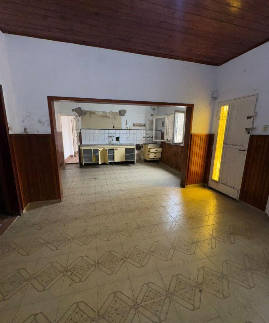 Foto de Casa de 600 m² con 2 dormitorios en venta en Altos de San Lorenzo, imagen 3