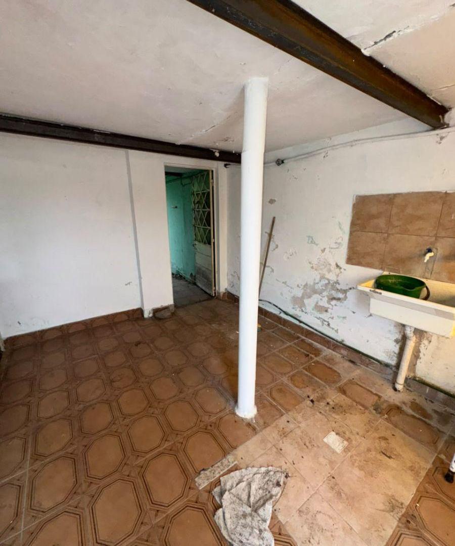 Foto de Casa de 600 m² con 2 dormitorios en venta en Altos de San Lorenzo, imagen 2