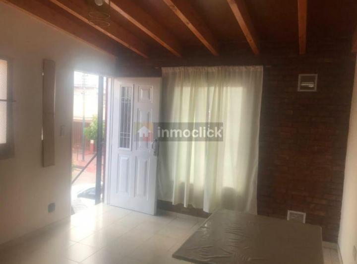 Departamento planta alta-amoblado 2