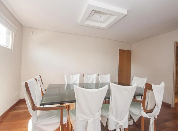 Departamento 6 Ambientes con Parrilla, Baulera y Cocheras en Caballito 3