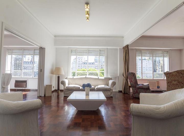 Departamento en venta de 5 ambientes 2