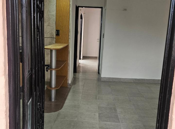 PARTICULAR ALQUILA DPTO 1 DORMITORIO 3