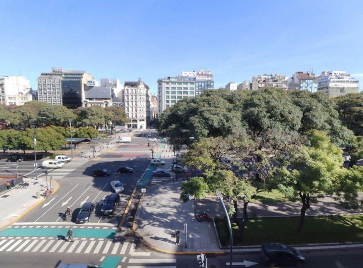 Alquiler Oficina Comercial Piso Entero Microcentro 3