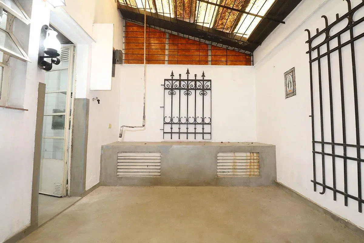 Venta departamento 3 ambientes patio P. Chacabuco 2