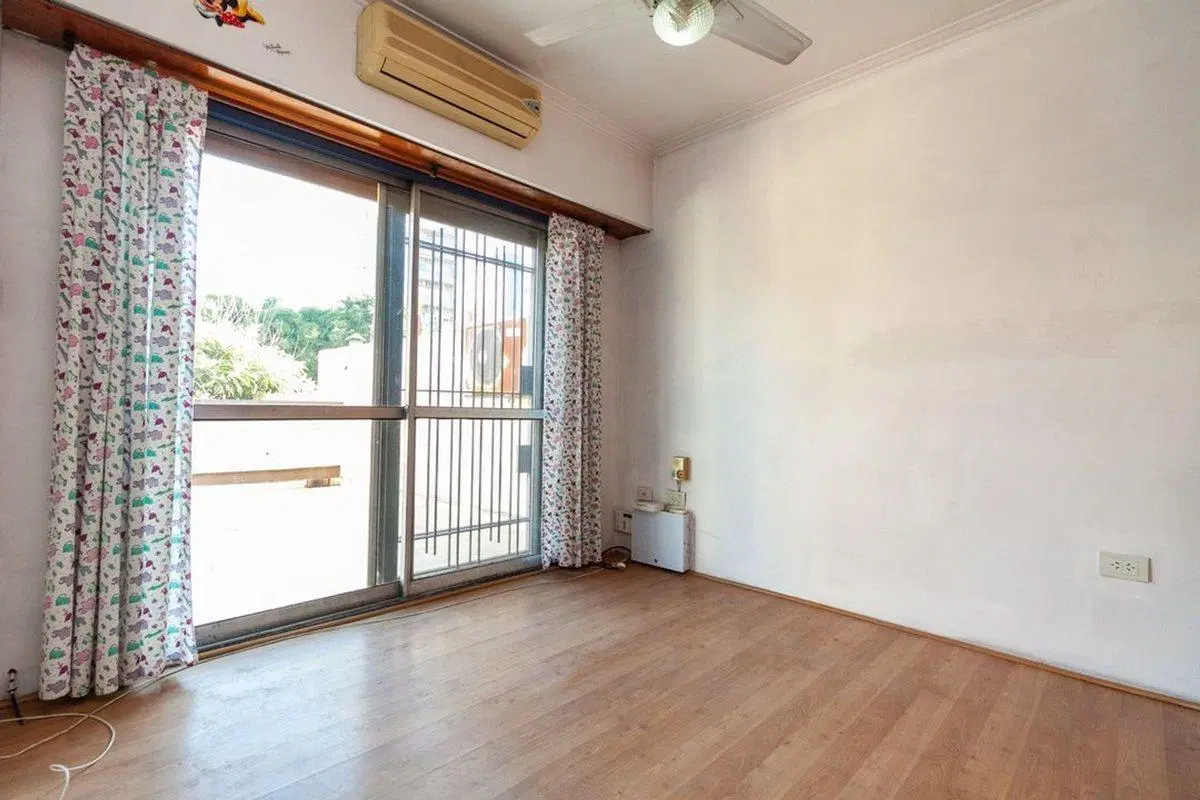 CASA 5 AMB LOTE PROPIO JARDÍN QUINCHO COCHERA 2