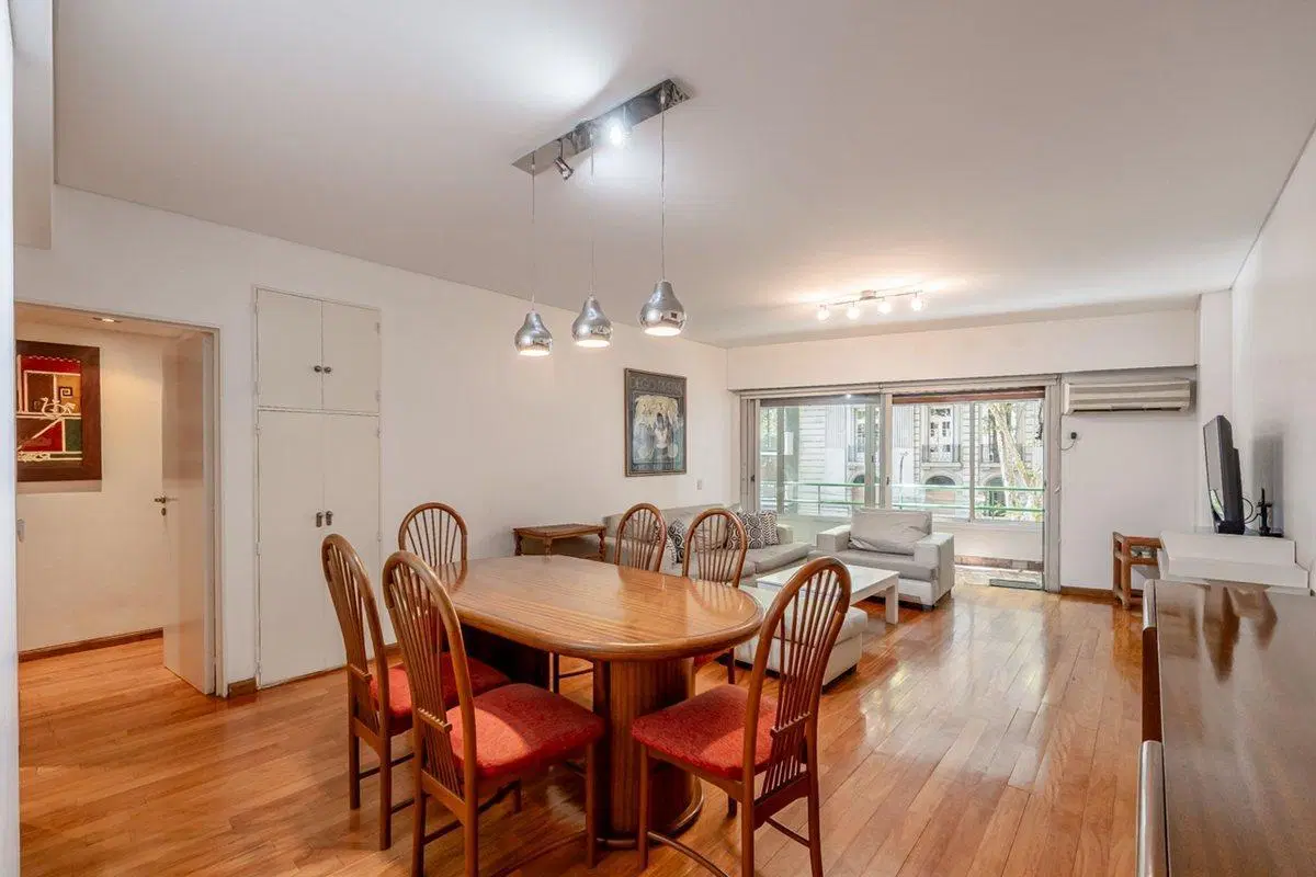 Venta Departamento  4 ambientes balcón aterrazado 3
