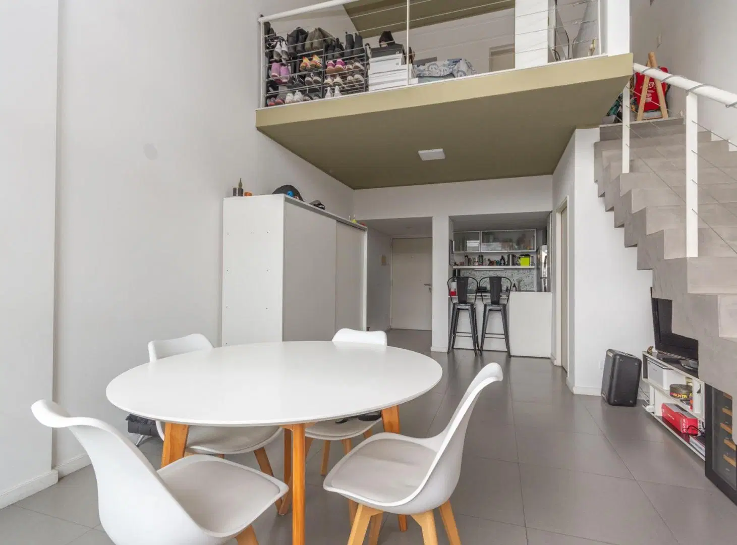 VENTA DÚPLEX 2 AMBIENTES COCHERA PARRILLA PROPIA 2