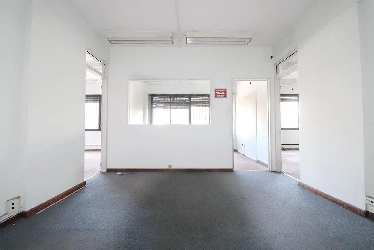 Oficina Comercial  Piso Entero Venta Microcentro. 5