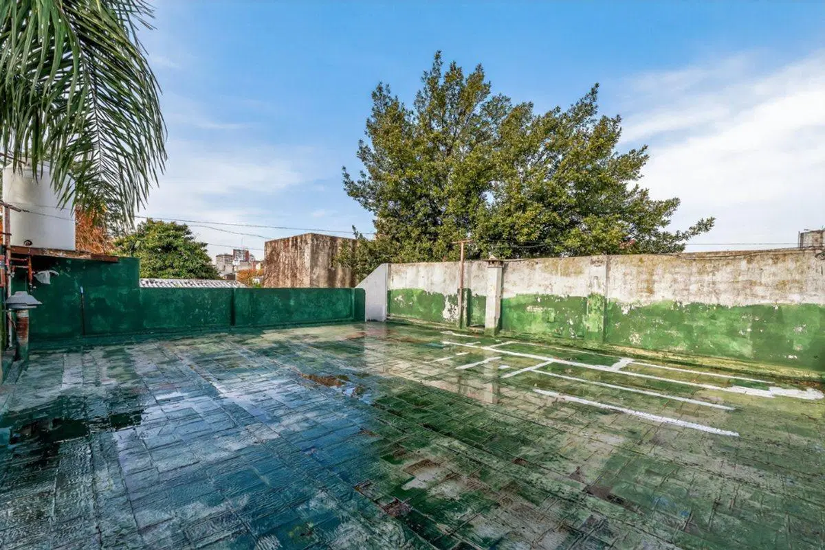 INVERSIÓN: 5 PH CON LOCALES – VILLA SARMIENTO 5