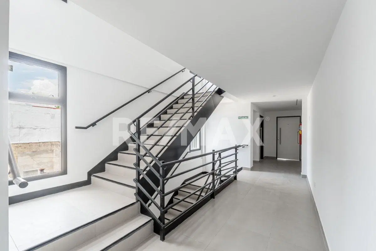 PH 2 AMBIENTES Y PATIO VENTA VILLA MITRE 4
