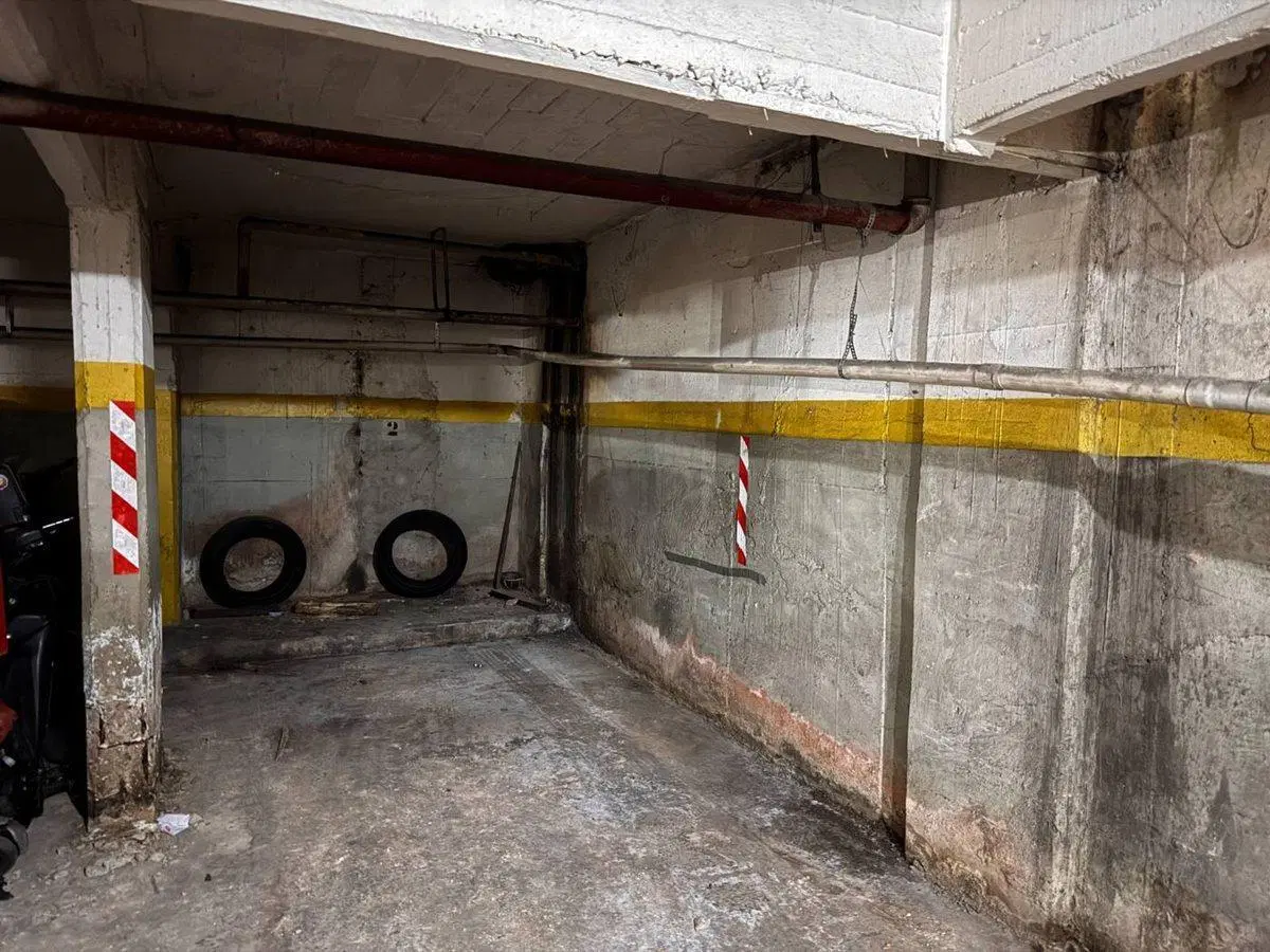 Cochera Fija Y Cubierta En Venta Villa Crespo 4