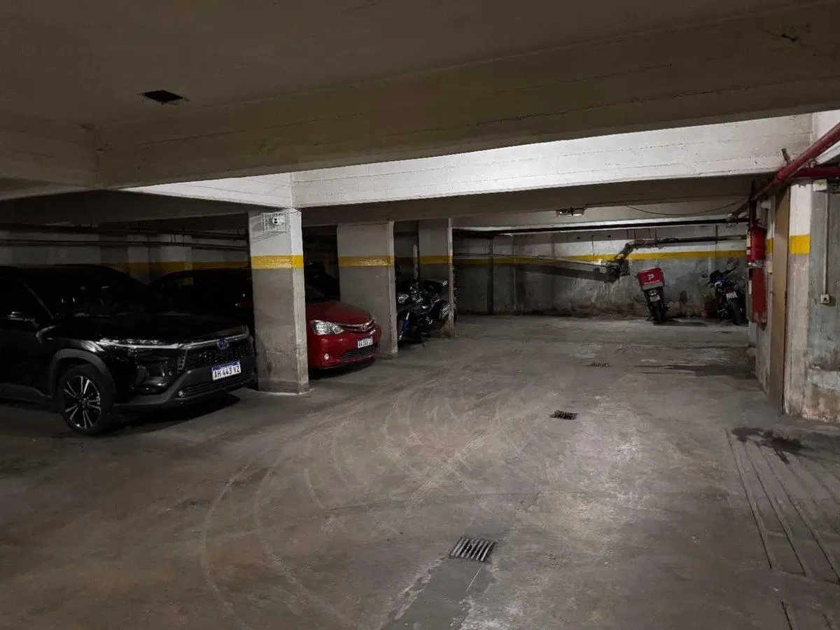 Cochera Fija Y Cubierta En Venta Villa Crespo 5