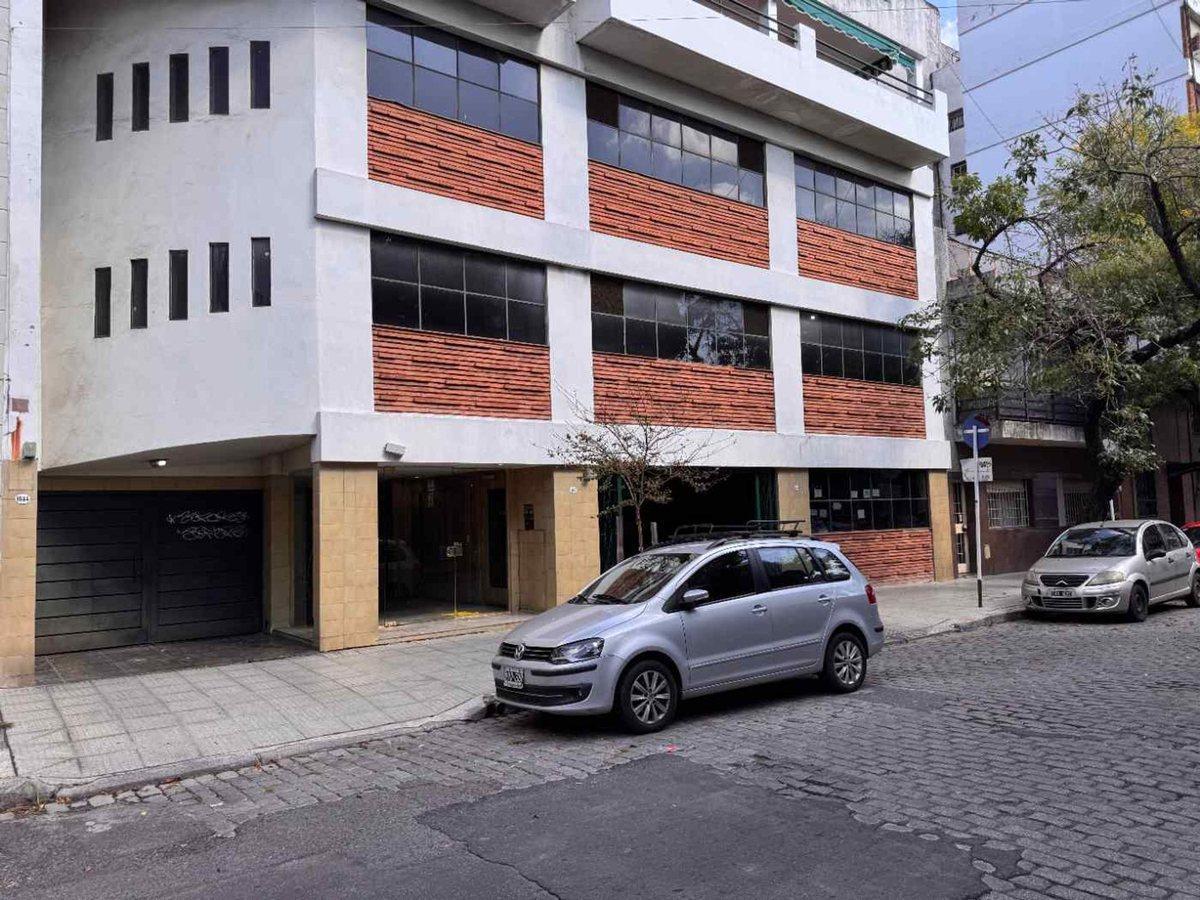 Cochera Fija Y Cubierta En Venta Villa Crespo