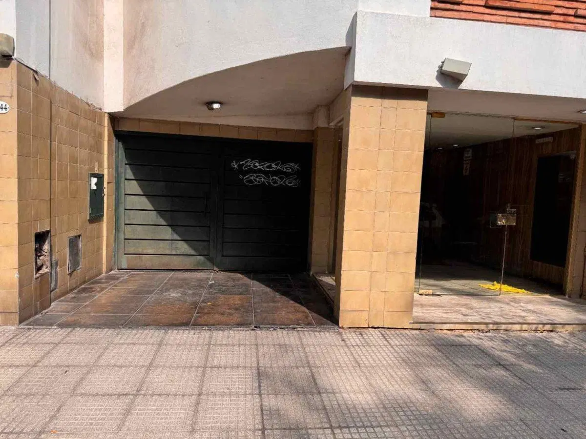 Cochera Fija Y Cubierta En Venta Villa Crespo 2