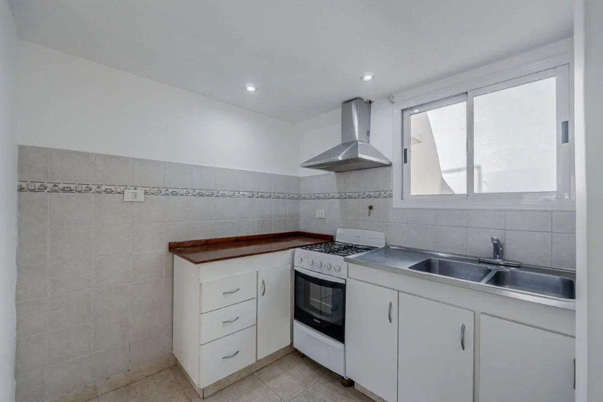 P.H. 4 ambientes venta Ciudadela balcon y terraza 4