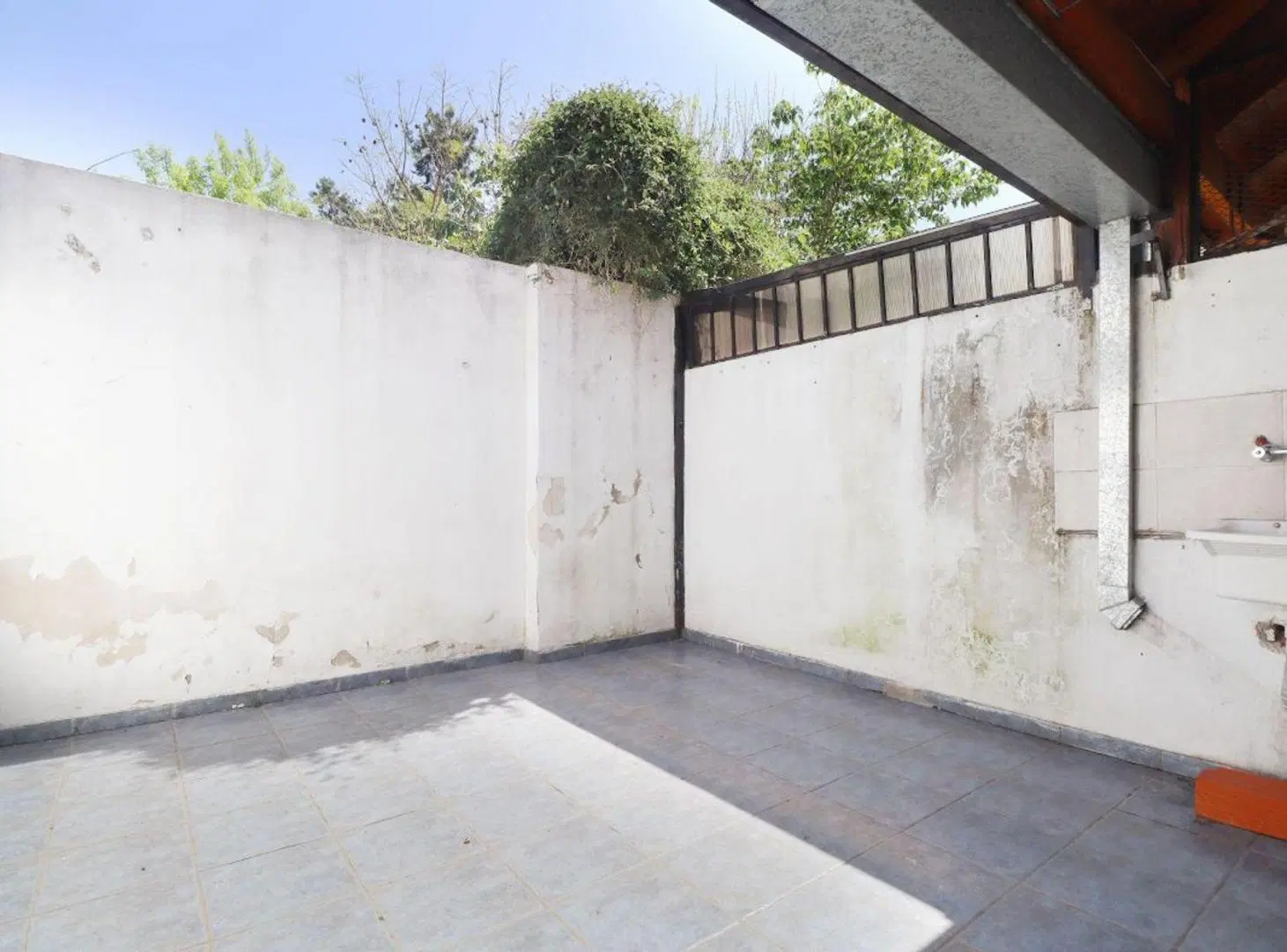VENTA TRIPLEX 4 AMB COCHERA PATIO RAMOS MEJÍA 3