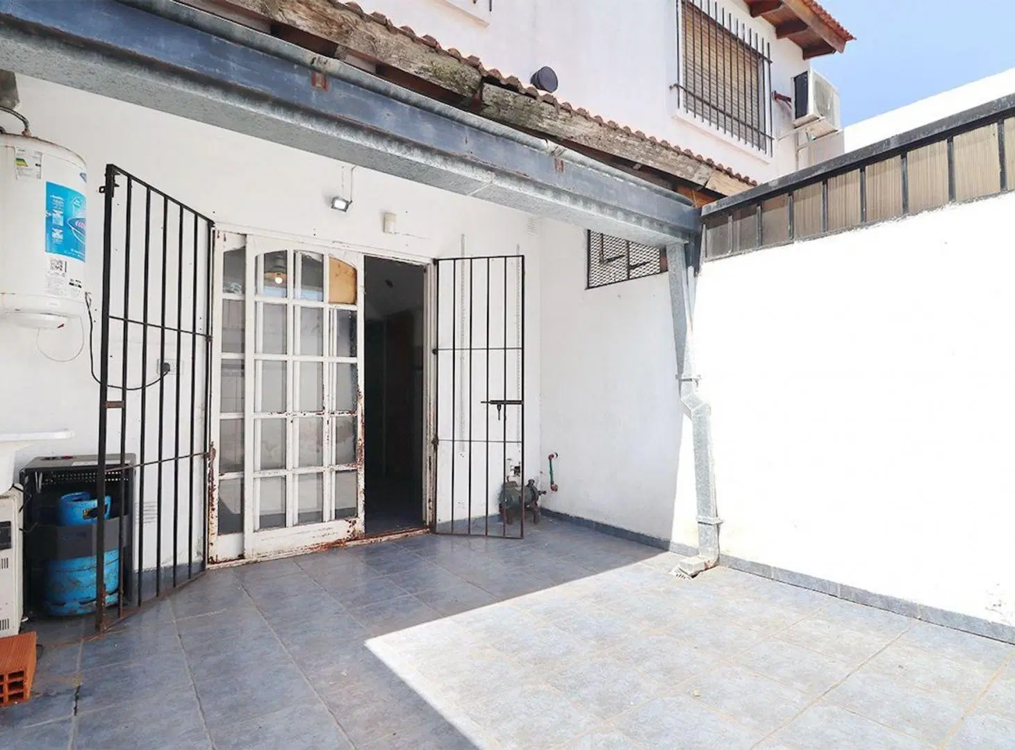 VENTA TRIPLEX 4 AMB COCHERA PATIO RAMOS MEJÍA 8