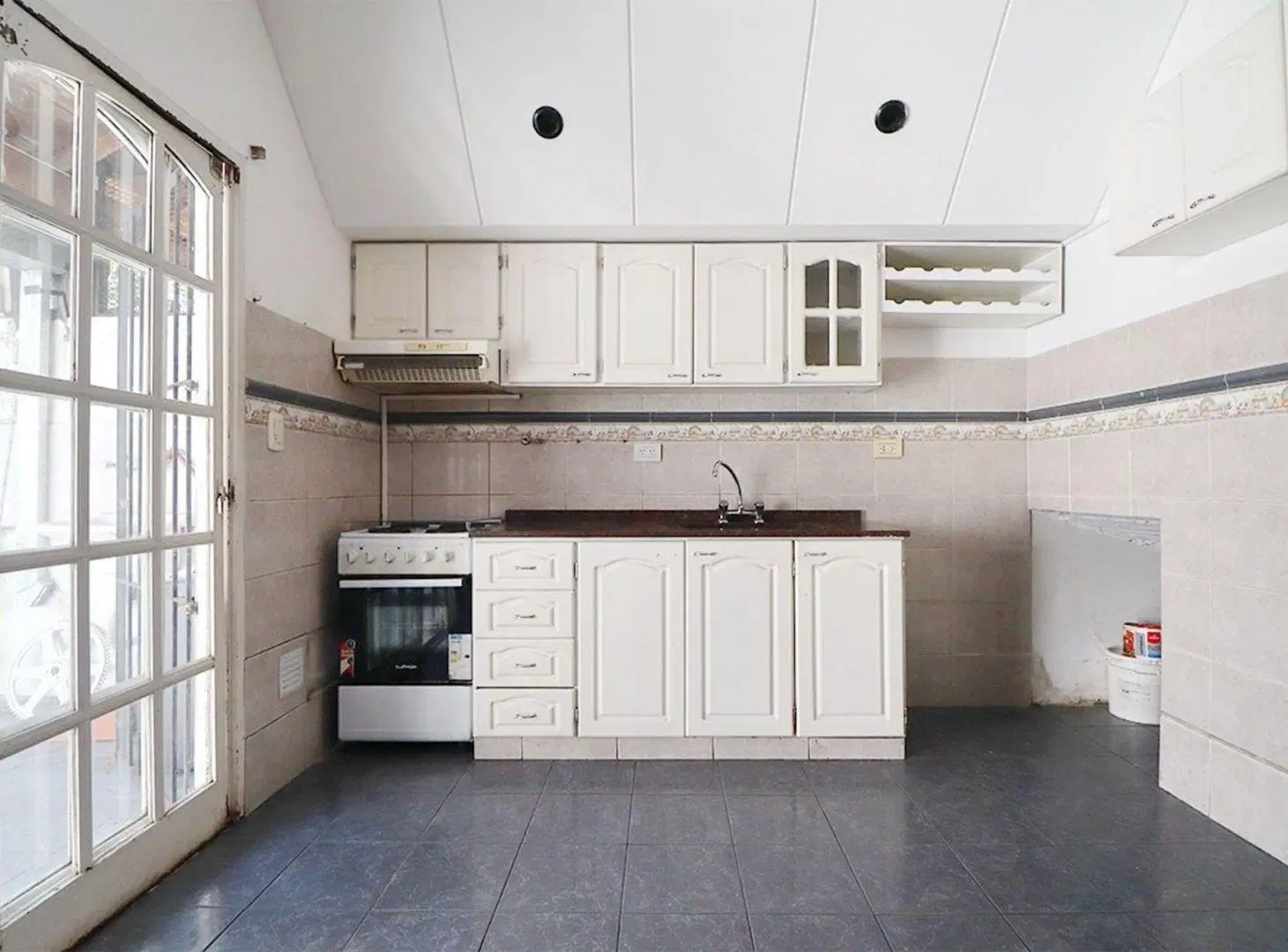 VENTA TRIPLEX 4 AMB COCHERA PATIO RAMOS MEJÍA 2