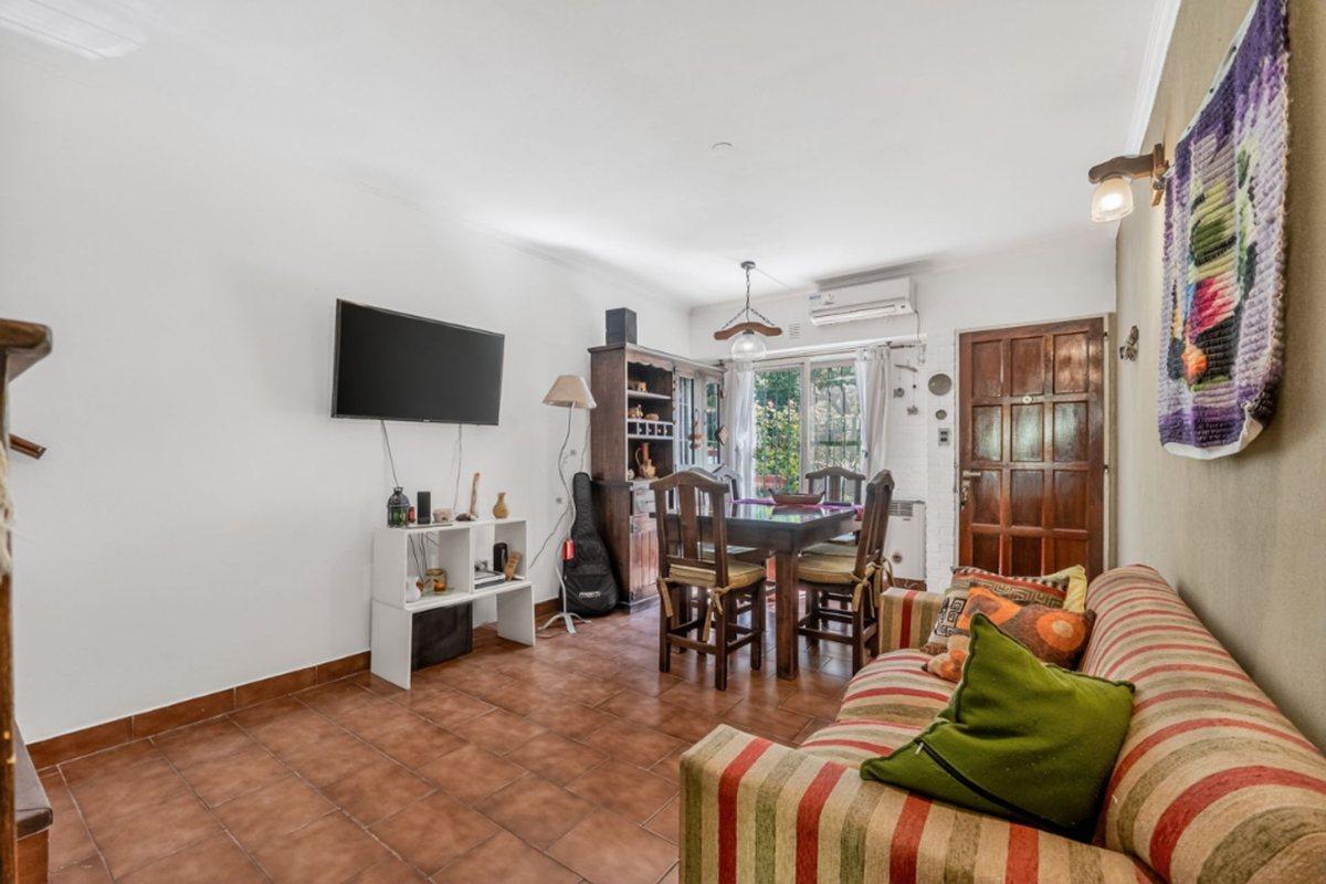 Duplex 3 ambientes venta Villa Luzuriaga Apto Cred