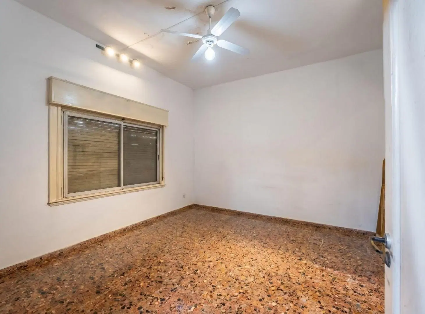 Lote en Venta  en Caseros OPORTUNIDAD 4