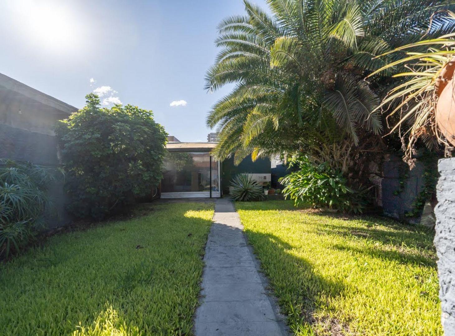 Casa en Venta Multifamiliar en Caseros