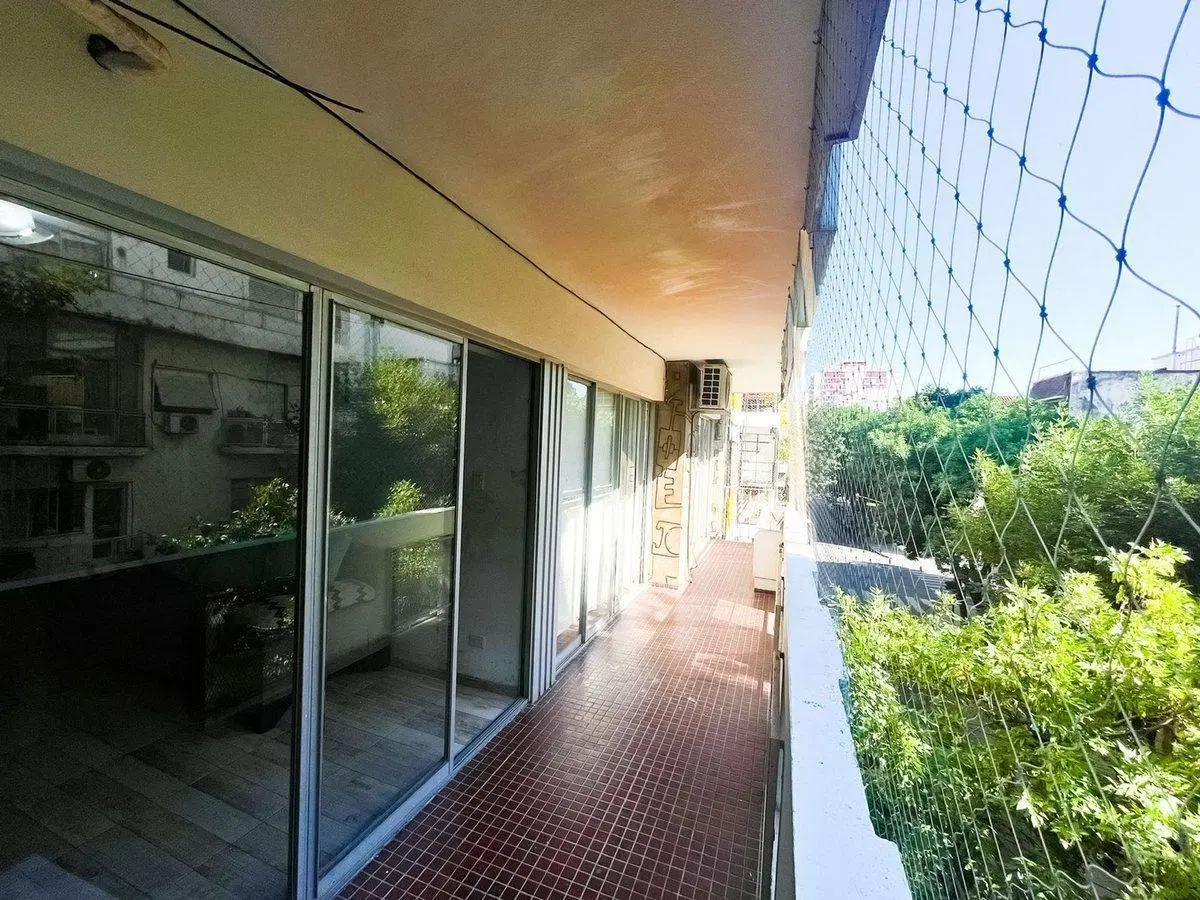 VENTA 4 AMB MAS DEPENDENCIA Y BALCÓN APTO CRÉDITO! 2
